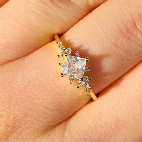 18K Gold Filled White Sapphire Ring - Picture 3 of 7